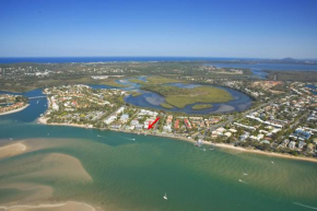 Anchorage - Riverfront Luxury on Gympie Terrace